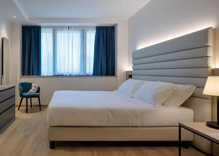Rmh Raffaello Otel