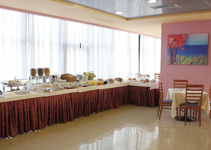Rmh Raffaello Otel