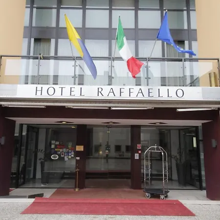 Rmh Raffaello 4*