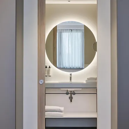 Szálloda Rmh Raffaello 4*