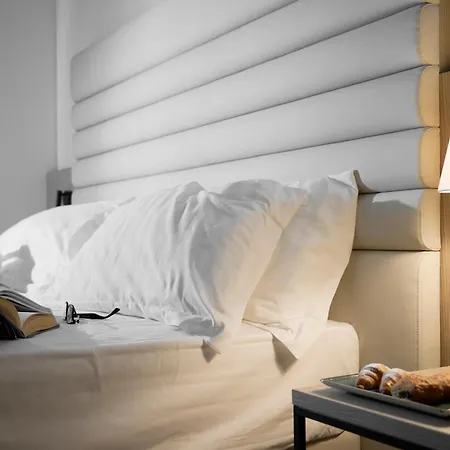 Rmh Raffaello 4* מודנה