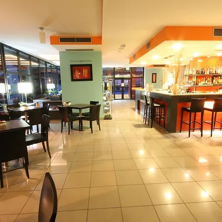 Rmh Raffaello 호텔 모데나