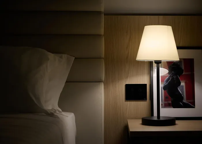 Rmh Raffaello מלון 4*