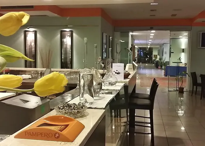 מלון Rmh Raffaello