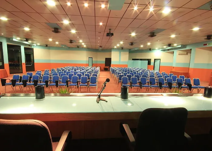 Rmh Raffaello 4* מודנה